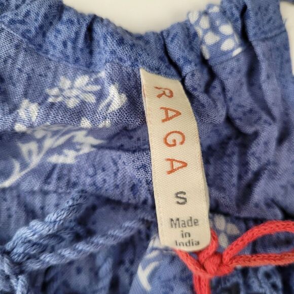 Blue Halter Smocked Tank Top - Picture 9 of 10